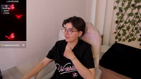 Snapshot of nathalyy_ds chatting on 10/23/25, 07:56 nathalyy_ds online show from 10/23/25, 07:56