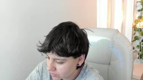 nathalyy_ds online show from 04/12/26, 05:18