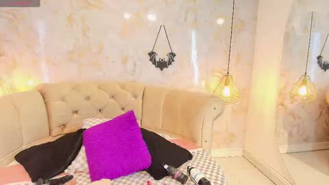 Snapshot of nathamiller chatting on 10/04/25, 07:12 Natha online show from 10/04/25, 07:12