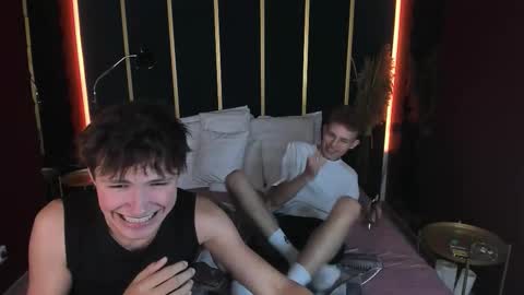 Snapshot of nathan_curl chatting on 09/24/25, 06:28 Nathan online show from 09/24/25, 06:28