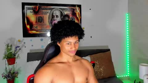 Snapshot of nathan_sexy247 chatting on 04/25/26, 02:47 Nathan online show from 04/25/26, 02:47