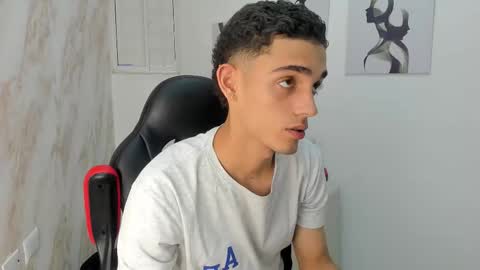 Snapshot of nathan_shimmer chatting on 09/14/25, 08:41 nathan_shimmer online show from 09/14/25, 08:41