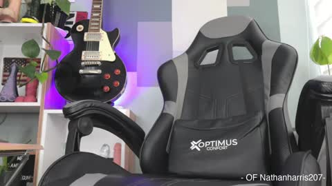 Snapshot of nathanharris207 chatting on 02/08/25, 08:21 Nathan Harris online show from 02/08/25, 08:21