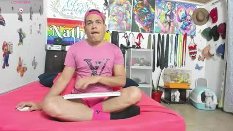 Snapshot of nathannathaniel chatting on 02/05/26, 10:20 nathan nathaniel online show from 02/05/26, 10:20