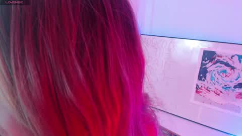 Snapshot of nathy_rock chatting on 10/09/25, 11:14 Nathalia online show from 10/09/25, 11:14
