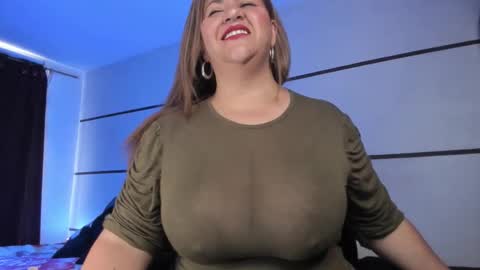 nathy  new independent account  online show from 12/22/25, 03:31