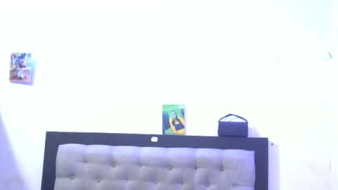 nati_s123 online show from 04/05/26, 12:46