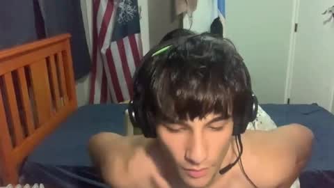 native_boy2 online show from 12/23/25, 08:12