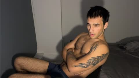 native_boy2 online show from 04/05/26, 02:14