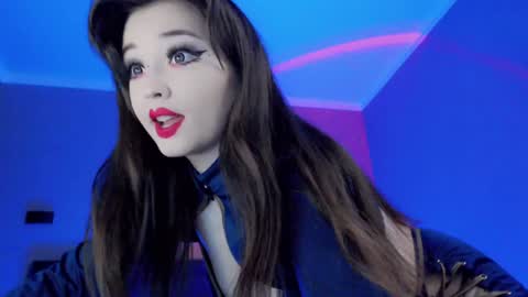 natsumi18 online show from 02/08/25, 04:47