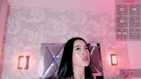 Natalia online show from 12/04/25, 03:27