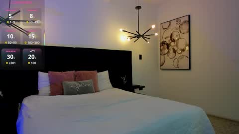 nattashaa online show from 10/22/25, 11:32