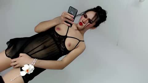 Snapshot of nattayah chatting on 02/14/26, 08:00 Nathalie smith online show from 02/14/26, 08:00