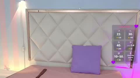 Snapshot of nattrose_tay chatting on 03/07/25, 12:01 NATT ROSE online show from 03/07/25, 12:01