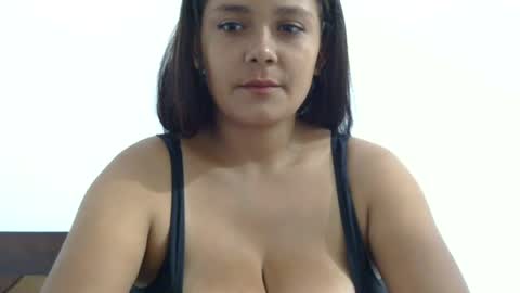 Snapshot of natty_01 chatting on 08/01/26, 01:38 natalia online show from 08/01/26, 01:38