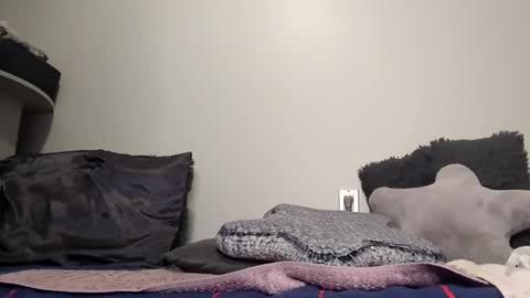 Natalia online show from 02/10/25, 09:14