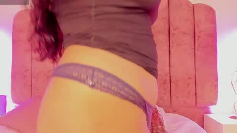 Naty online show from 04/22/26, 11:45