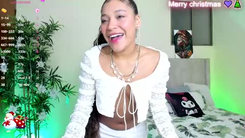Snapshot of natty_romanof_1 chatting on 12/16/24, 01:11 natty online show from 12/16/24, 01:11