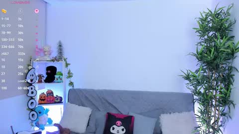 Snapshot of natty_romanof_1 chatting on 09/15/25, 10:37 natty online show from 09/15/25, 10:37