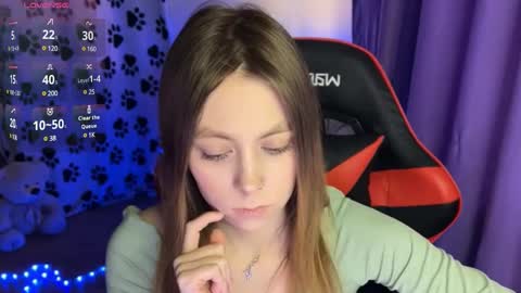 natural_babe666 online show from 02/07/25, 09:47