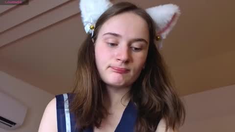 Snapshot of natural_meri_ chatting on 03/09/25, 01:37 Meri online show from 03/09/25, 01:37
