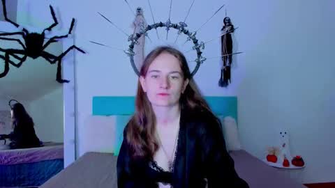 Snapshot of natural_meri_ chatting on 10/24/25, 05:15 Meri online show from 10/24/25, 05:15