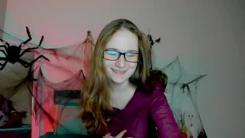 Snapshot of natural_meri_ chatting on 10/25/25, 05:37 Meri online show from 10/25/25, 05:37