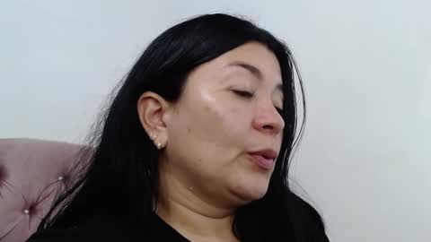 Sammy online show from 01/04/25, 03:29