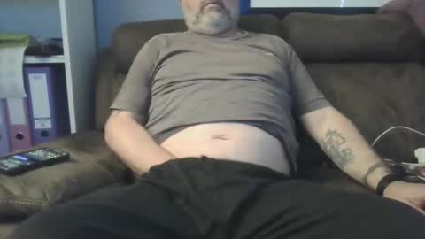 Snapshot of naturistmale45 chatting on 12/05/24, 01:28 naturistmale45 online show from 12/05/24, 01:28