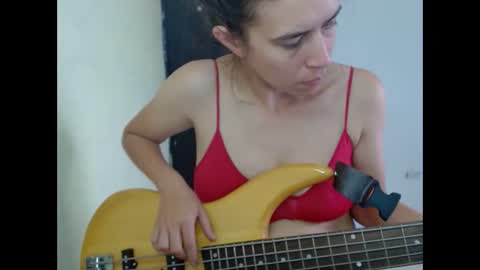 natutalcorps online show from 10/04/25, 12:58