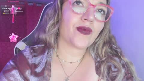 Snapshot of naty__mature_ chatting on 01/26/25, 03:17 Nataly online show from 01/26/25, 03:17