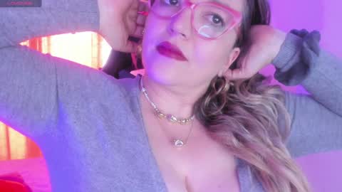 Snapshot of naty__mature_ chatting on 02/03/25, 06:39 Nataly online show from 02/03/25, 06:39