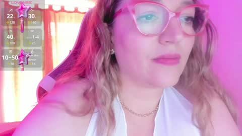 Snapshot of naty__mature_ chatting on 02/05/25, 06:15 Nataly online show from 02/05/25, 06:15