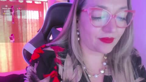 Snapshot of naty__mature_ chatting on 02/07/25, 07:49 Nataly online show from 02/07/25, 07:49