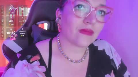 Snapshot of naty__mature_ chatting on 02/10/25, 09:15 Nataly online show from 02/10/25, 09:15