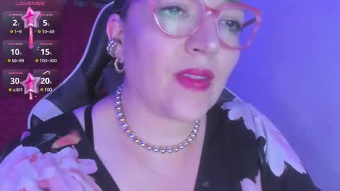 Snapshot of naty__mature_ chatting on 02/11/25, 02:03 Nataly online show from 02/11/25, 02:03