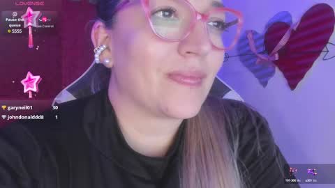 Snapshot of naty__mature_ chatting on 02/19/25, 11:57 Nataly online show from 02/19/25, 11:57