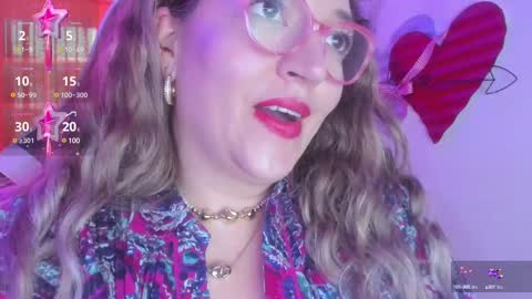 Snapshot of naty__mature_ chatting on 02/20/25, 06:35 Nataly online show from 02/20/25, 06:35