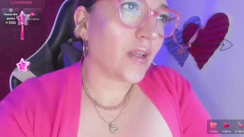 Snapshot of naty__mature_ chatting on 02/24/25, 02:08 Nataly online show from 02/24/25, 02:08