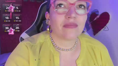 Snapshot of naty__mature_ chatting on 02/28/25, 02:31 Nataly online show from 02/28/25, 02:31