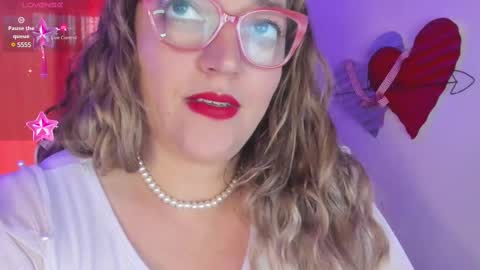 Snapshot of naty__mature_ chatting on 03/04/25, 09:32 Nataly online show from 03/04/25, 09:32