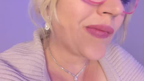 Nataly online show from 10/29/25, 05:47