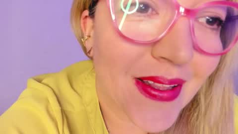 Nataly online show from 11/15/25, 07:32