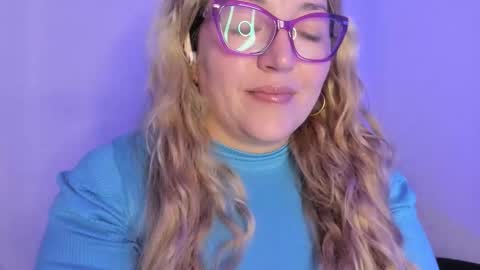 Snapshot of naty__mature_ chatting on 01/11/26, 08:14 Nataly online show from 01/11/26, 08:14