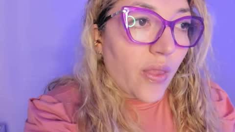 Snapshot of naty__mature_ chatting on 01/14/26, 06:35 Nataly online show from 01/14/26, 06:35