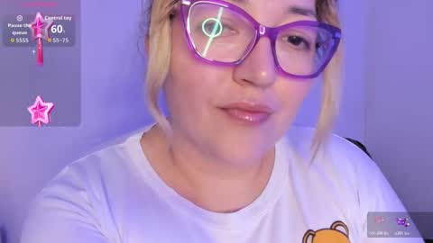 Snapshot of naty__mature_ chatting on 02/22/26, 07:23 Nataly online show from 02/22/26, 07:23