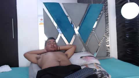 Naty-Maxx online show from 12/13/25, 08:04