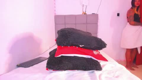 NATY COXX online show from 12/15/25, 04:28