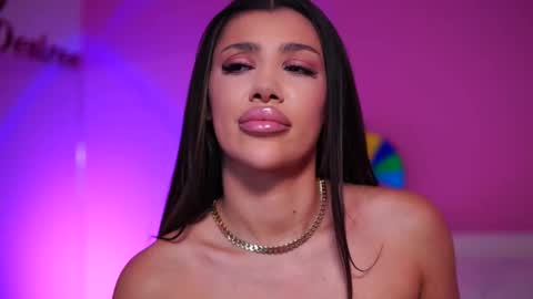 Snapshot of natydesiree chatting on 02/20/25, 10:37 Naty online show from 02/20/25, 10:37