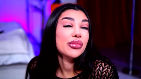 Snapshot of natydesiree chatting on 11/09/25, 10:24 Naty online show from 11/09/25, 10:24